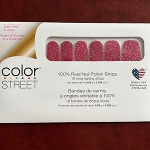 New and sealed Color Street 100% Real Nail Polish Strips - Chile It Cool
